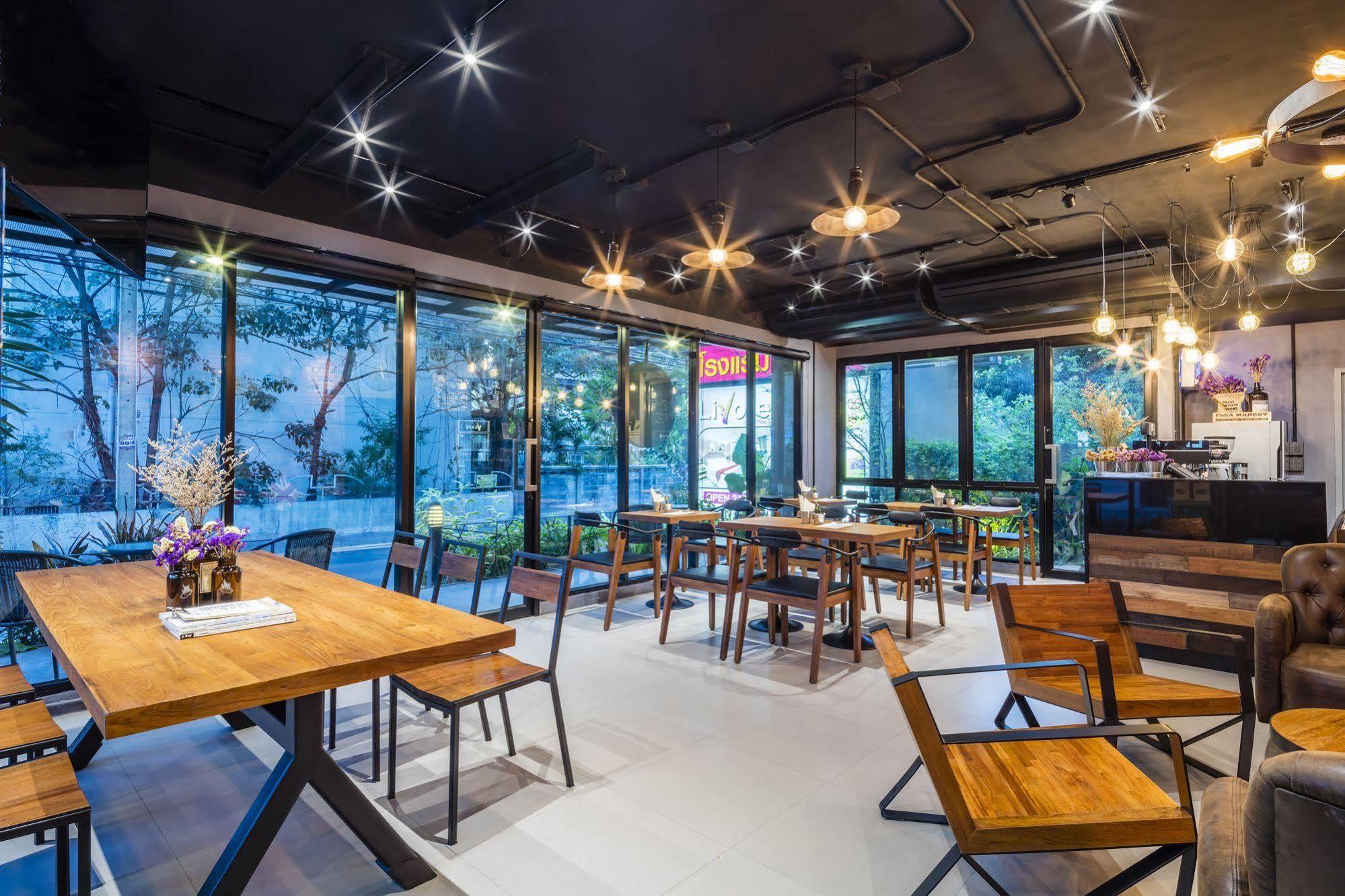 Livotel Hotel Lat Phrao Bangkok Eksteriør bilde
